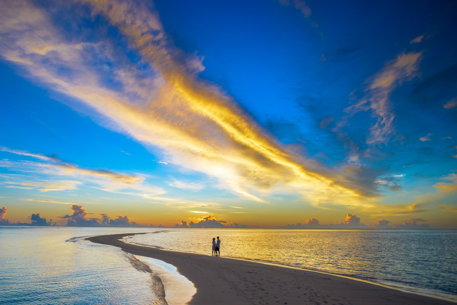 How To Budget Your Honeymoon Without Breaking The Bank 2023 Guide 