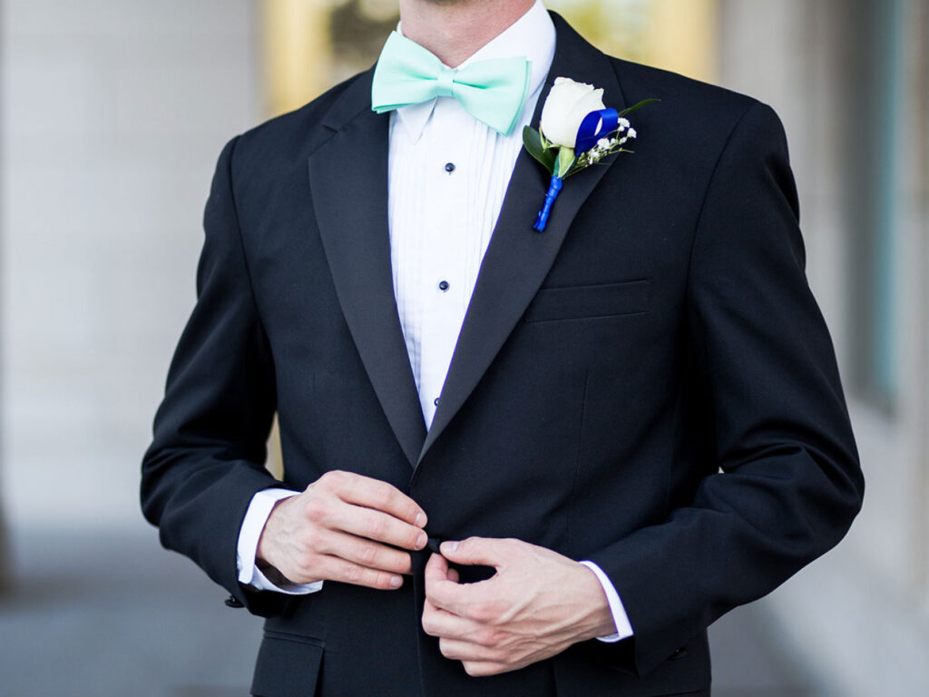 Average Cost of Renting a Wedding Tuxedo 2024 WeddingStats