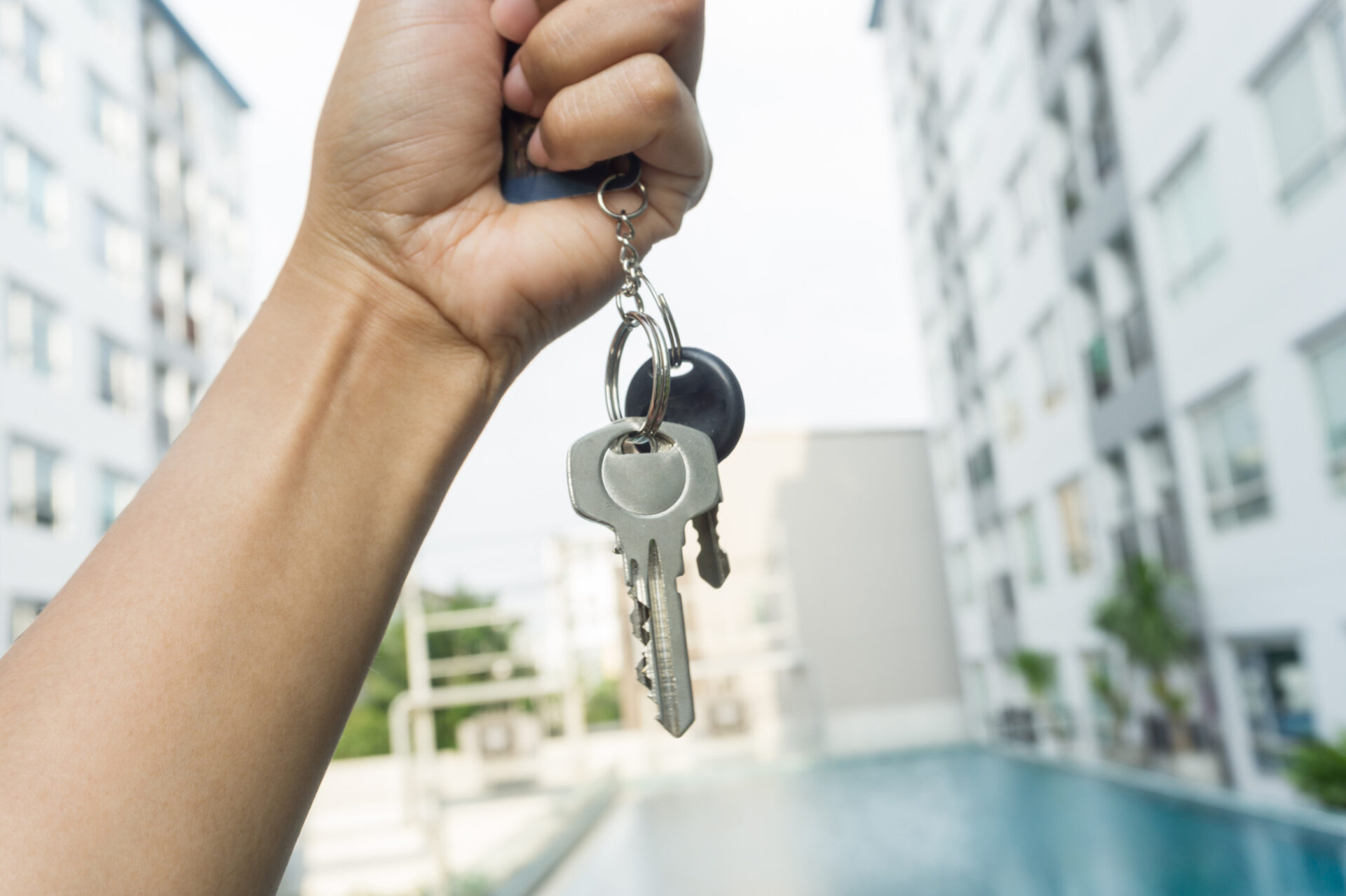 Reasons Why Condo Is Suitable For Newlyweds WeddingStats