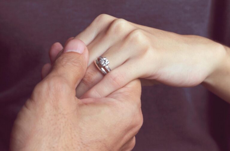Choosing a Custom Engagement Ring